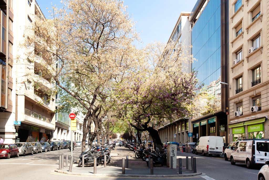 Alcam Rizal Apartment Barcelona Bagian luar foto