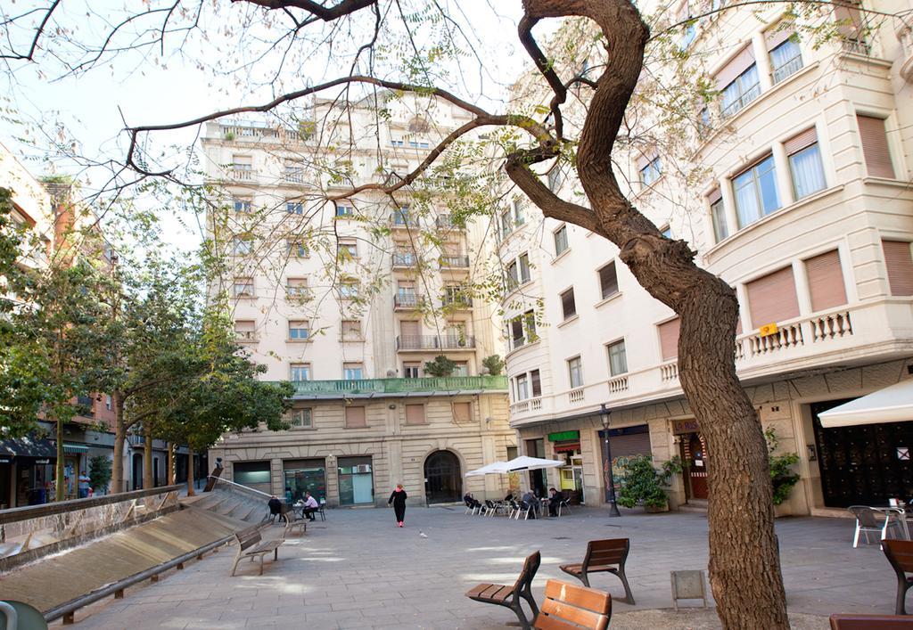 Alcam Rizal Apartment Barcelona Bagian luar foto